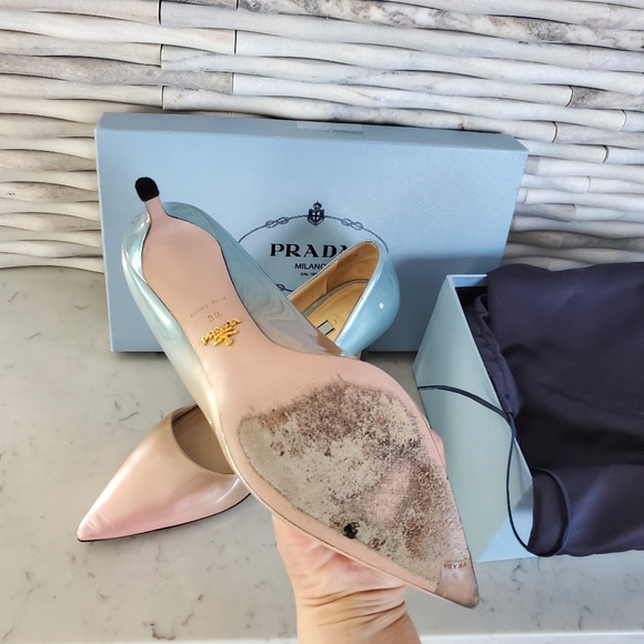 Prada SE Ombre Patent Pumps - Picture 5 of 7